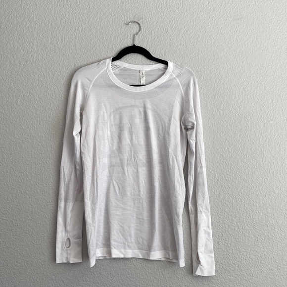 lululemon athletica Tops - Lululemon Swiftly Tech Long-Sleeve Shirt in white